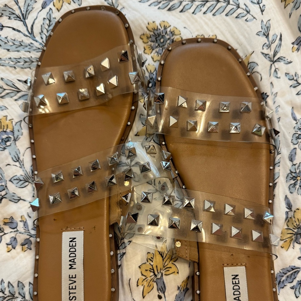Steve Madden Tan Silver Studded Sandals